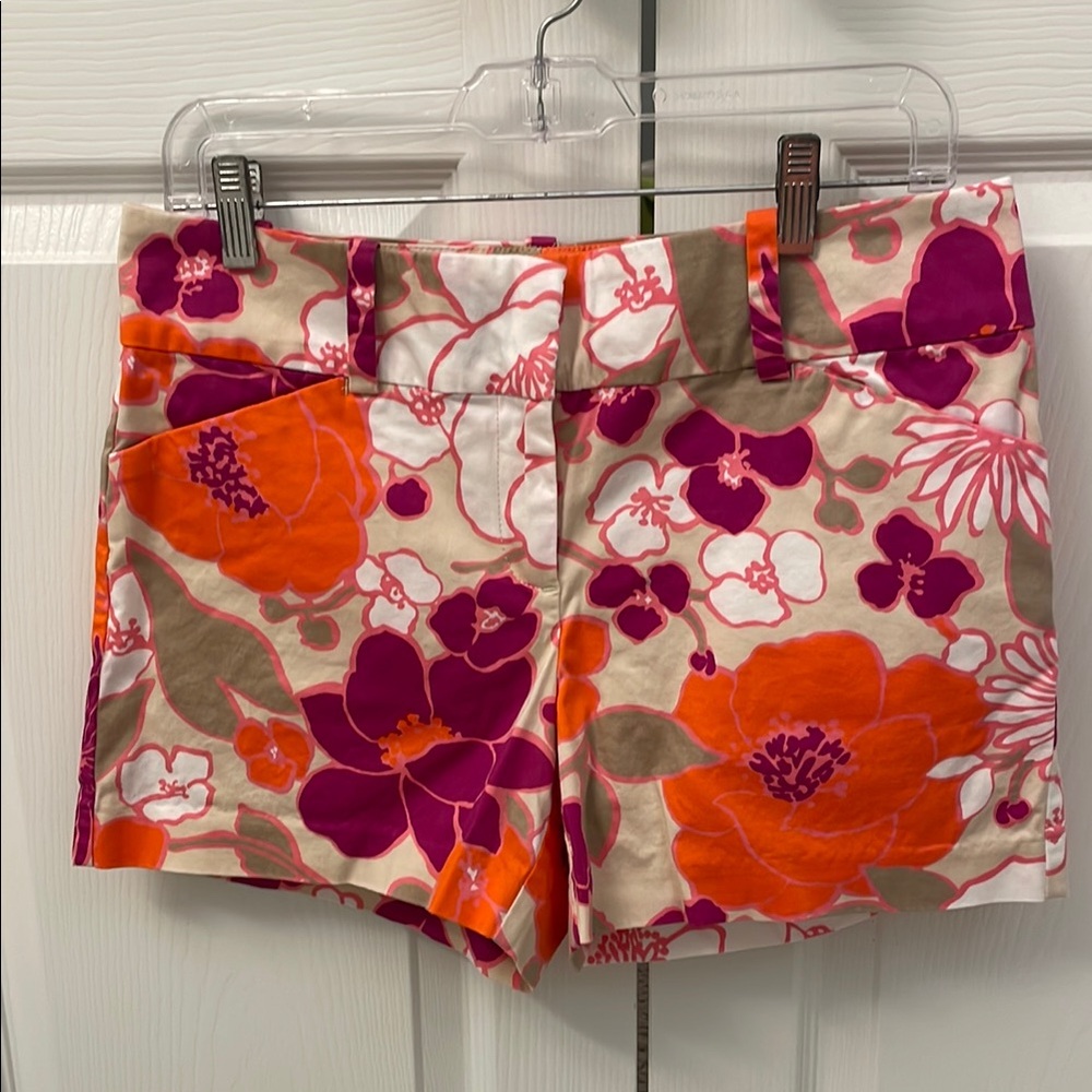Ann Taylor Floral Women's Shorts - Sz 6 - Multicolor